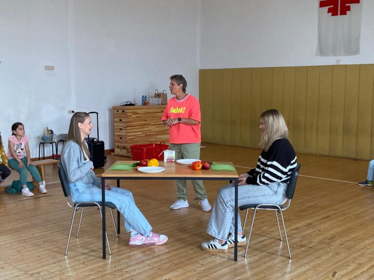 Read more about the article Verabschiedung unserer FSJlerinnen Sophia Damm und Alissa Schäfer